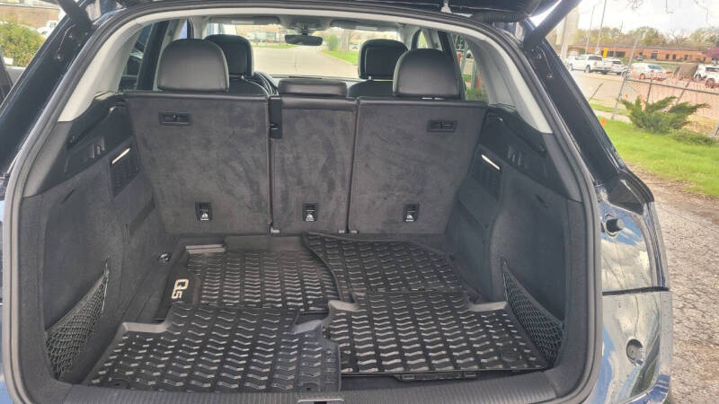 2018 Audi Q5 2.0T quattro Premium Plus