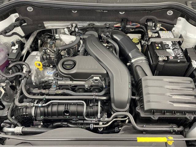 2025 Volkswagen Taos S