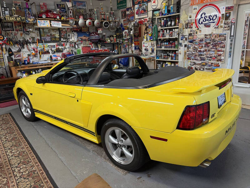 2001 Ford Mustang GT