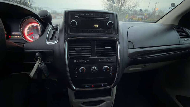 2015 Dodge Grand Caravan SE