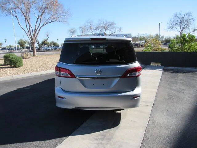 2016 Nissan Quest