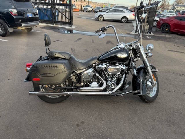 2024 Harley-Davidson Heritage Softail Classic
