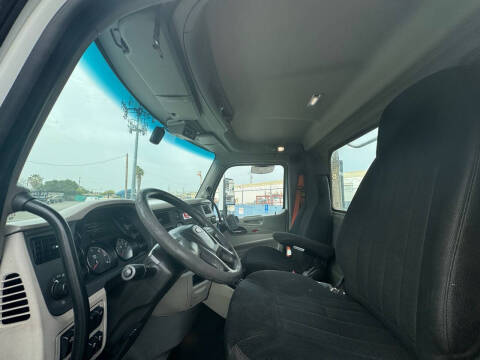 2018 Peterbilt 579
