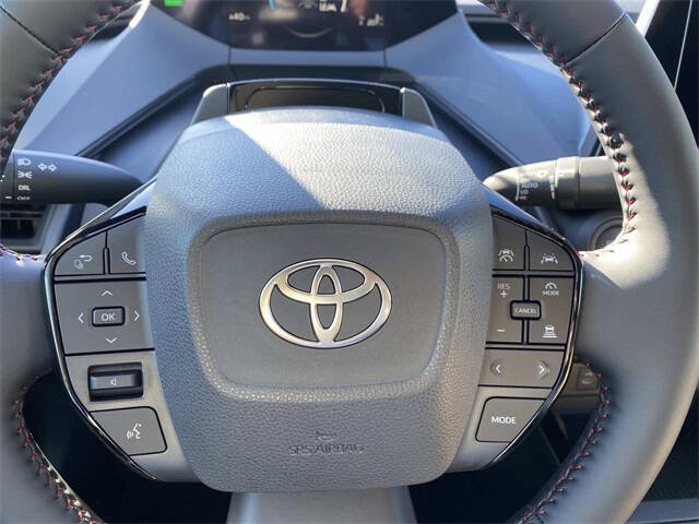 2026 Toyota Prius Plug-in Hybrid SE