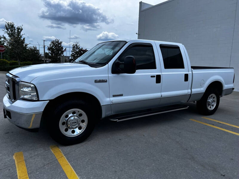 2007 Ford F-250 Super Duty for sale at Leone Auto Sales in Bradenton FL