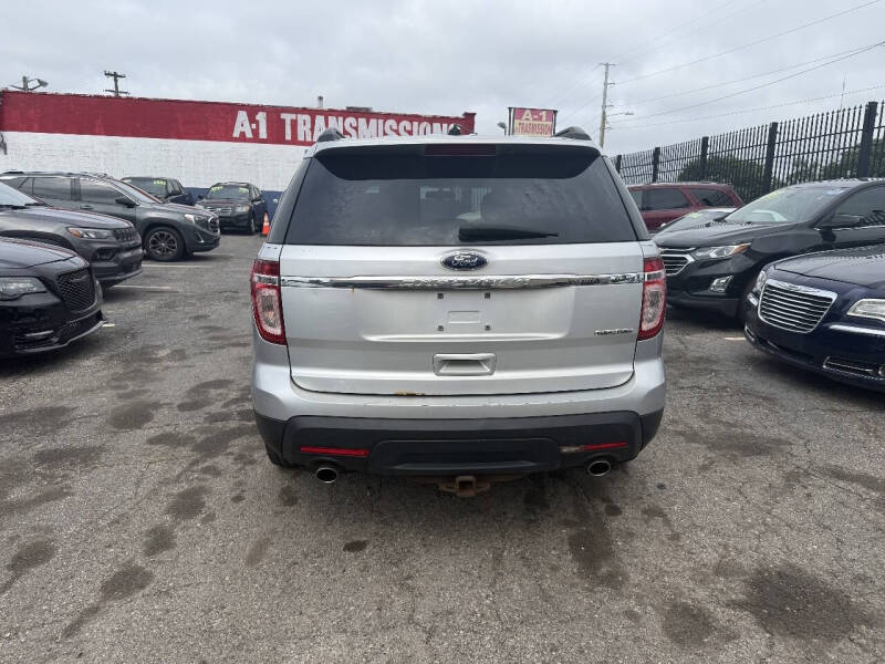 2014 Ford Explorer