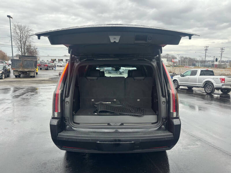 2016 Cadillac Escalade Platinum