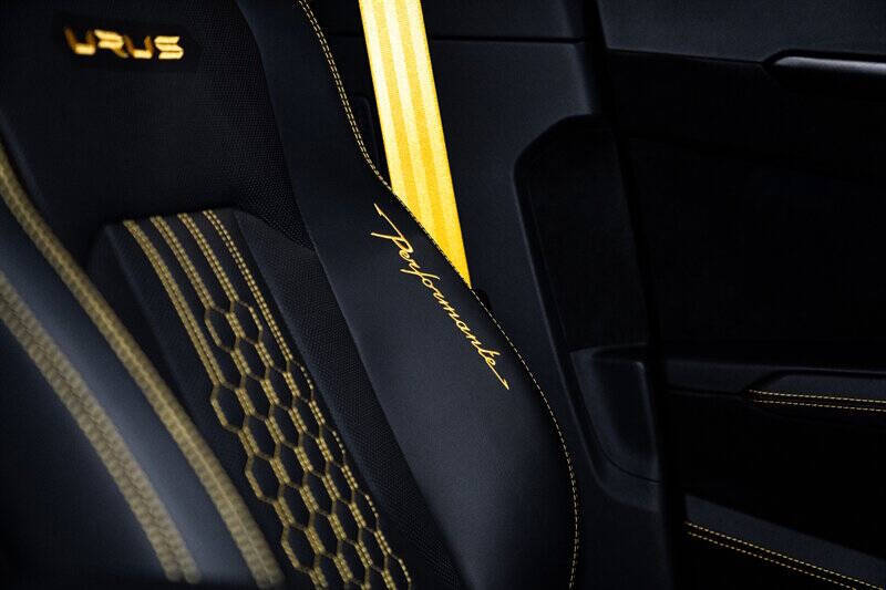 2023 Lamborghini Urus Performante