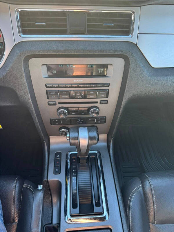 2012 Ford Mustang GT Premium