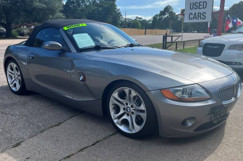 2004 BMW Z4 for sale at VSA MotorCars in Cypress TX