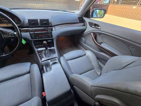 2003 BMW 3 Series 325Ci