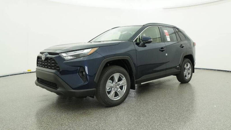 2025 Toyota RAV4 Hybrid XLE