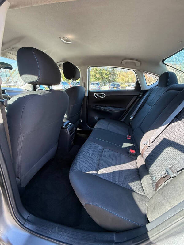 2019 Nissan Sentra SR