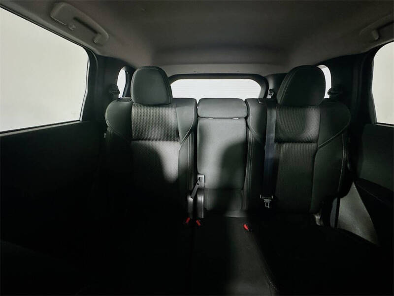 2024 Mitsubishi Outlander ES