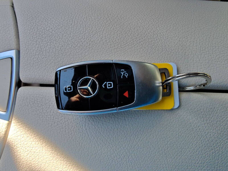 2017 Mercedes-Benz E-Class E 300