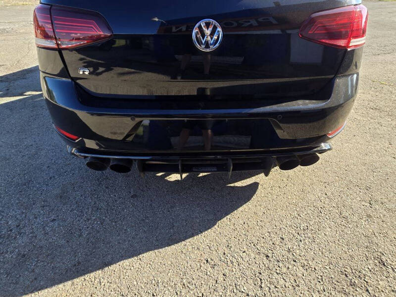 2018 Volkswagen Golf R 4Motion