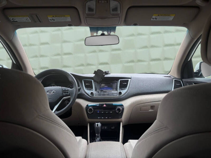 2018 Hyundai Tucson SE