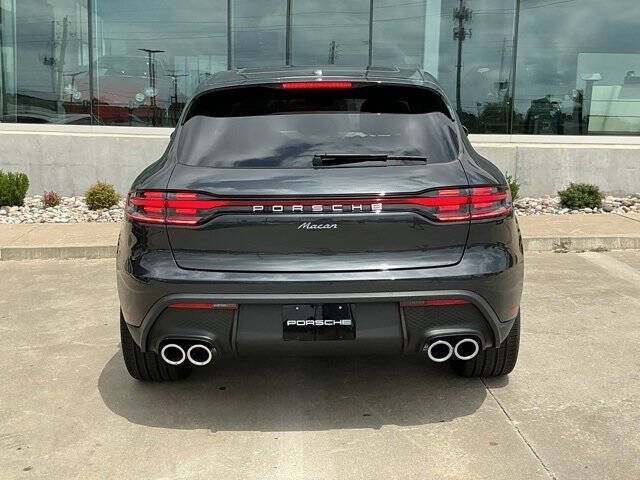 2025 Porsche Macan