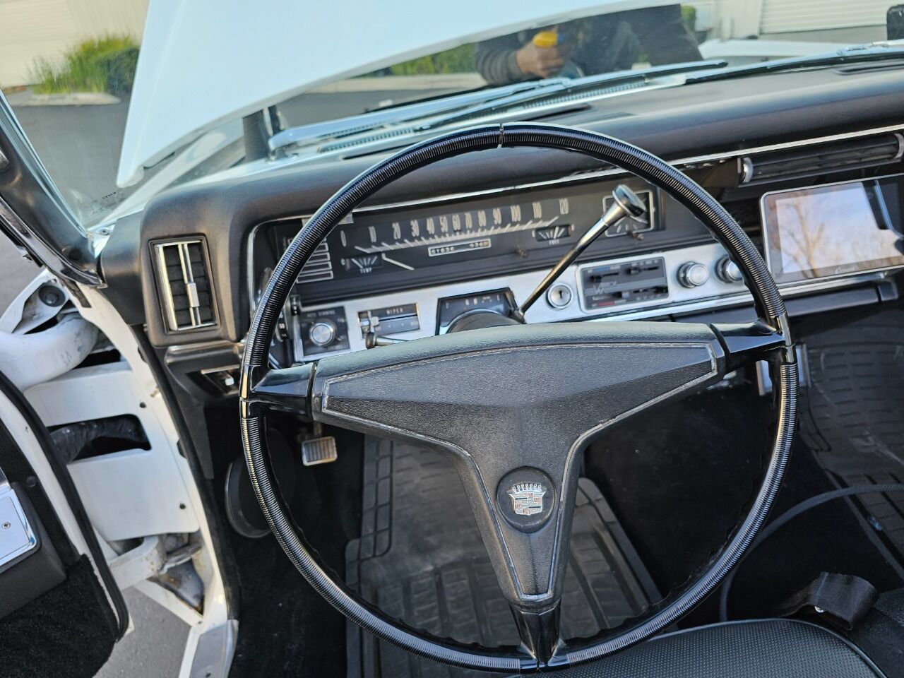 1967 Cadillac DeVille 25