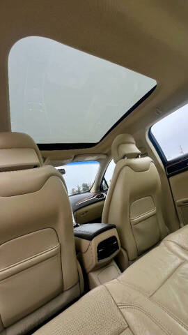 2014 Lincoln MKZ