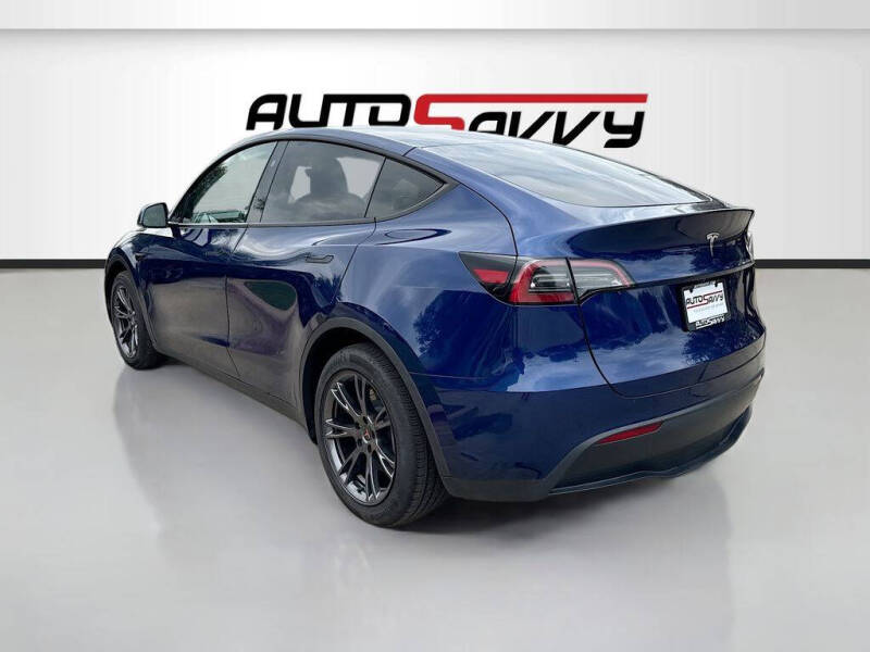 2025 Tesla Model Y Long Range