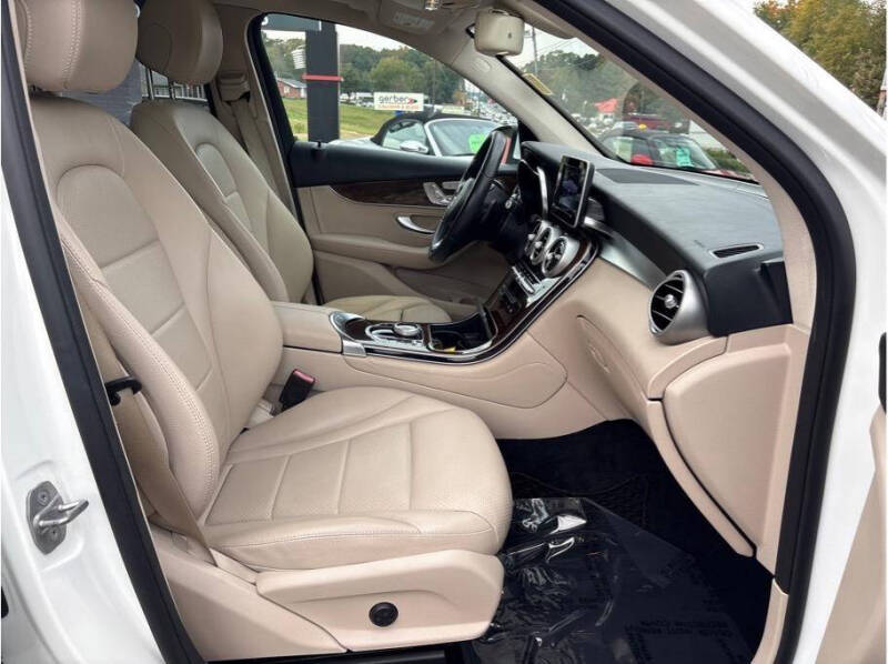 2018 Mercedes-Benz GLC GLC 300