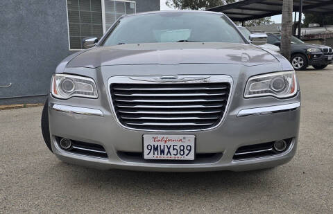 2014 Chrysler 300 C