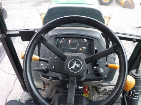 2012 John Deere 5083 EN