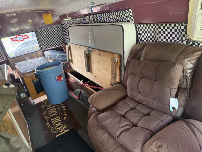 1977 International Loadstar 1600