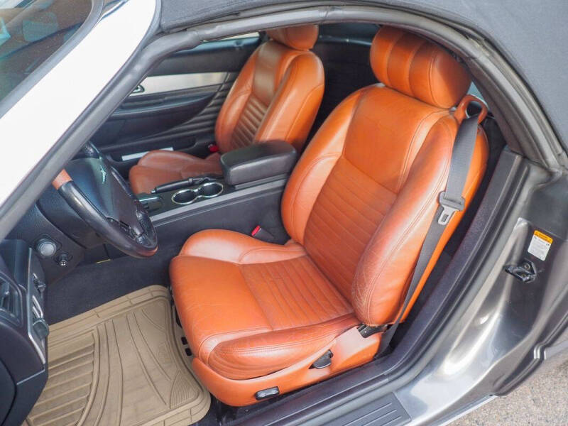 2003 Ford Thunderbird