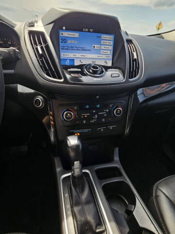 2017 Ford Escape Titanium