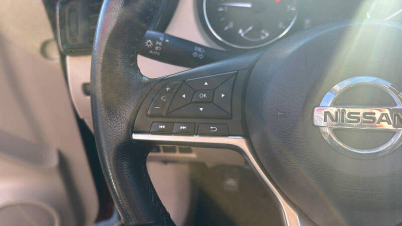 2019 Nissan Rogue SV