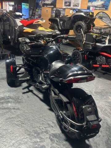 2022 Can-Am Spyder F3