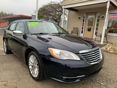 2011 Chrysler 200 for sale at G & G Auto Sales in Steubenville OH