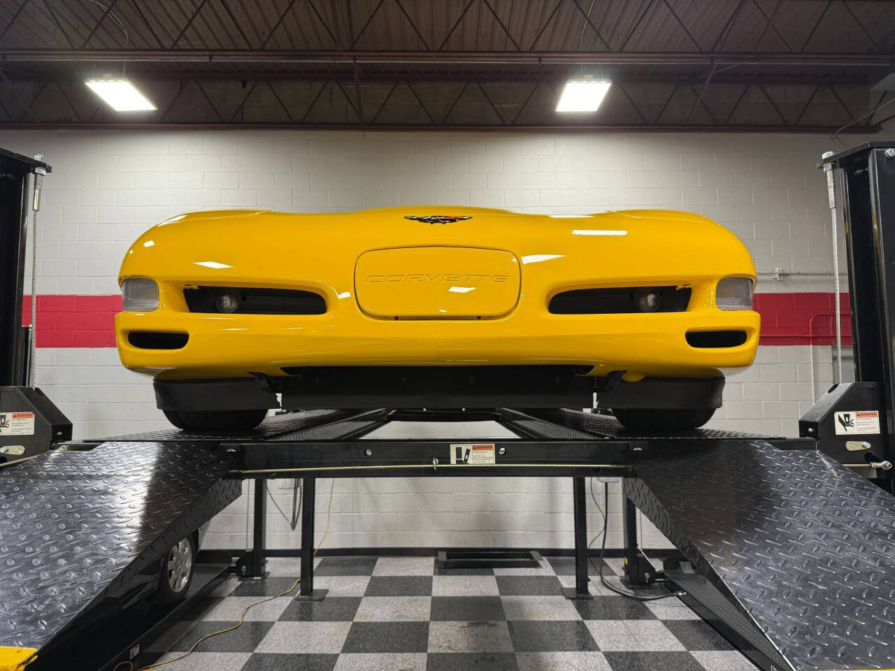 2004 Chevrolet Corvette 104