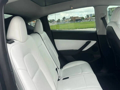 2022 Tesla Model Y Performance