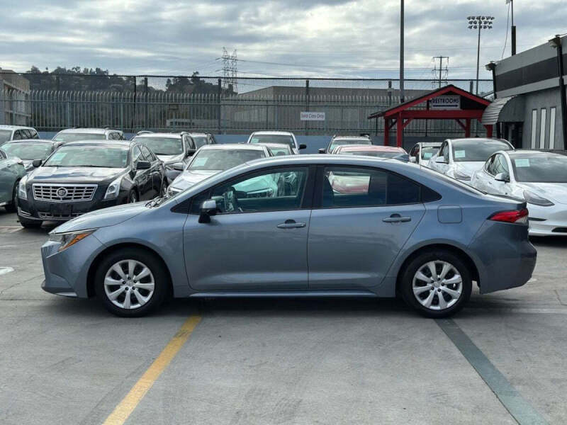 2020 Toyota Corolla LE