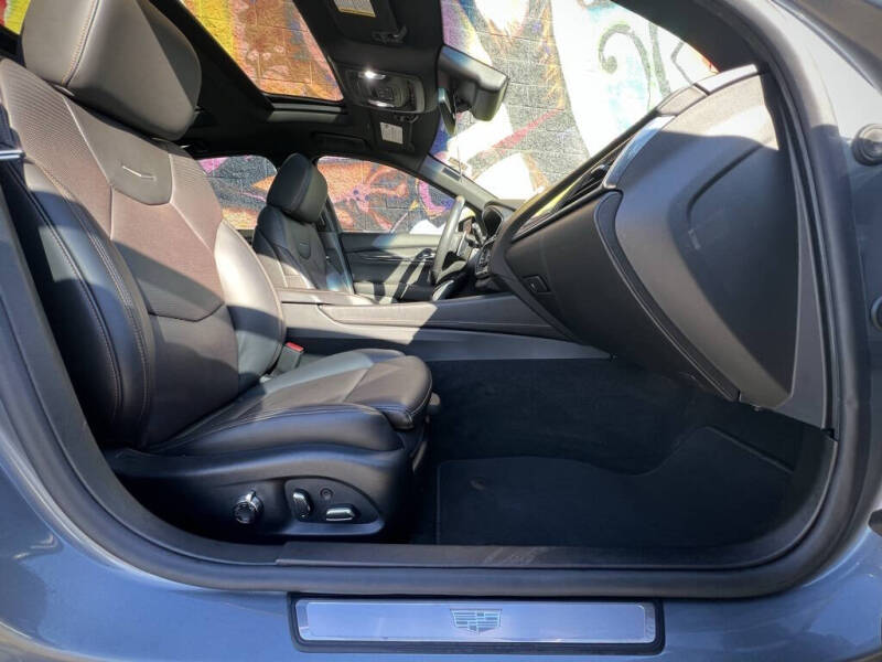 2022 Cadillac CT5 Sport