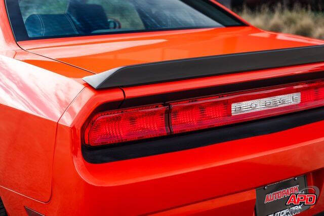 2008 Dodge Challenger SRT8