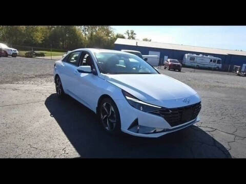 2023 Hyundai Elantra Hybrid for sale at FREDY USED CAR SALES in Houston TX