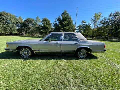 1991 Mercury Grand Marquis for sale at Autonet Broker in Bloomington IL