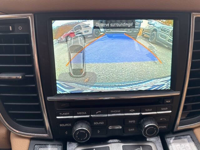 2014 Porsche Panamera 4