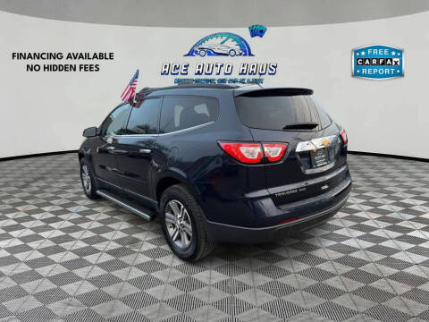 2017 Chevrolet Traverse LT
