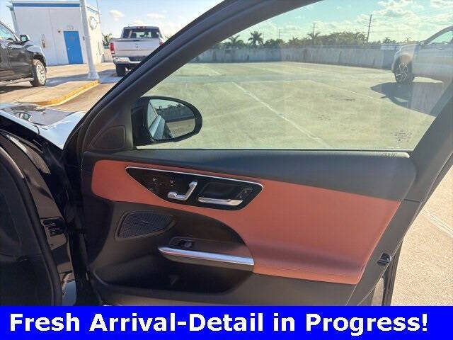 2023 Mercedes-Benz C-Class C 300