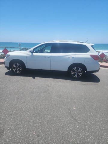 2018 Nissan Pathfinder S