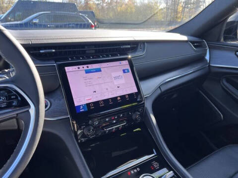 2024 Jeep Grand Cherokee L Overland