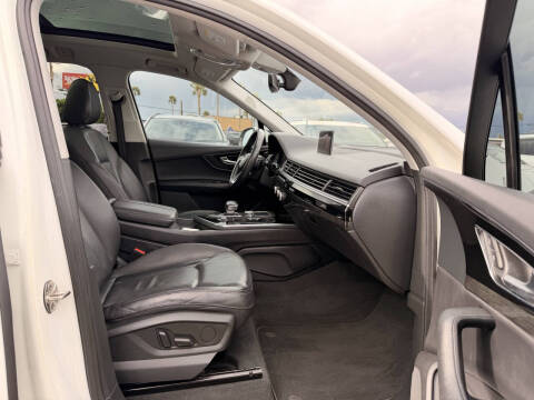 2019 Audi Q7 quattro Premium Plus 55 TFSI