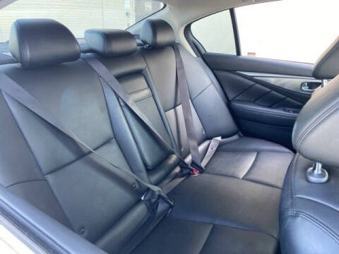 2014 Infiniti Q50 Premium