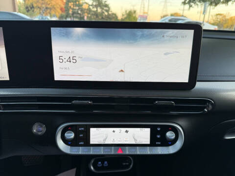 2023 Genesis GV60 Advanced