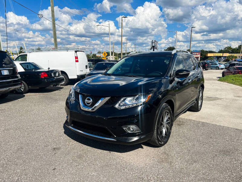 2015 Nissan Rogue SL's photo